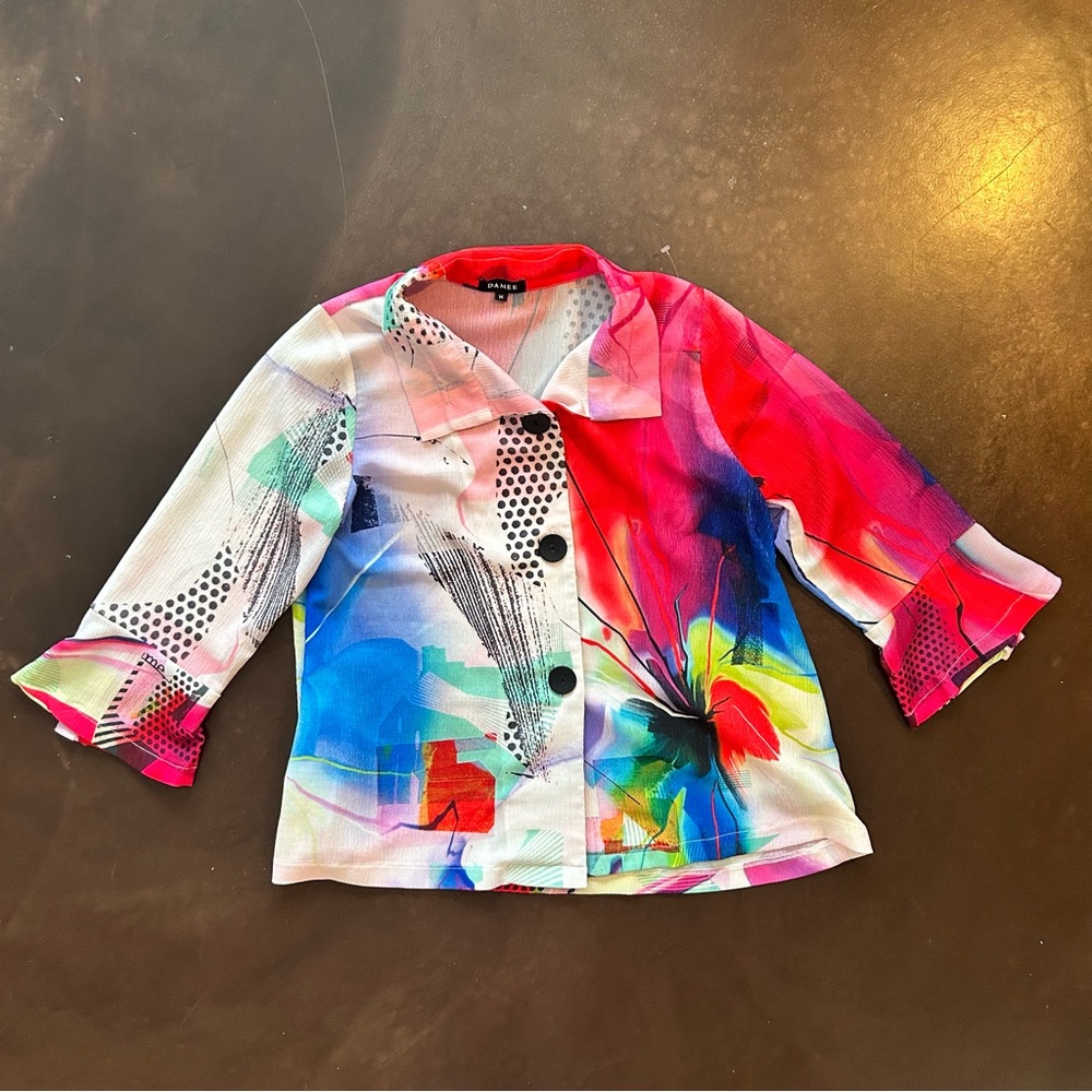 Damee NY- women medium unique patterned button up